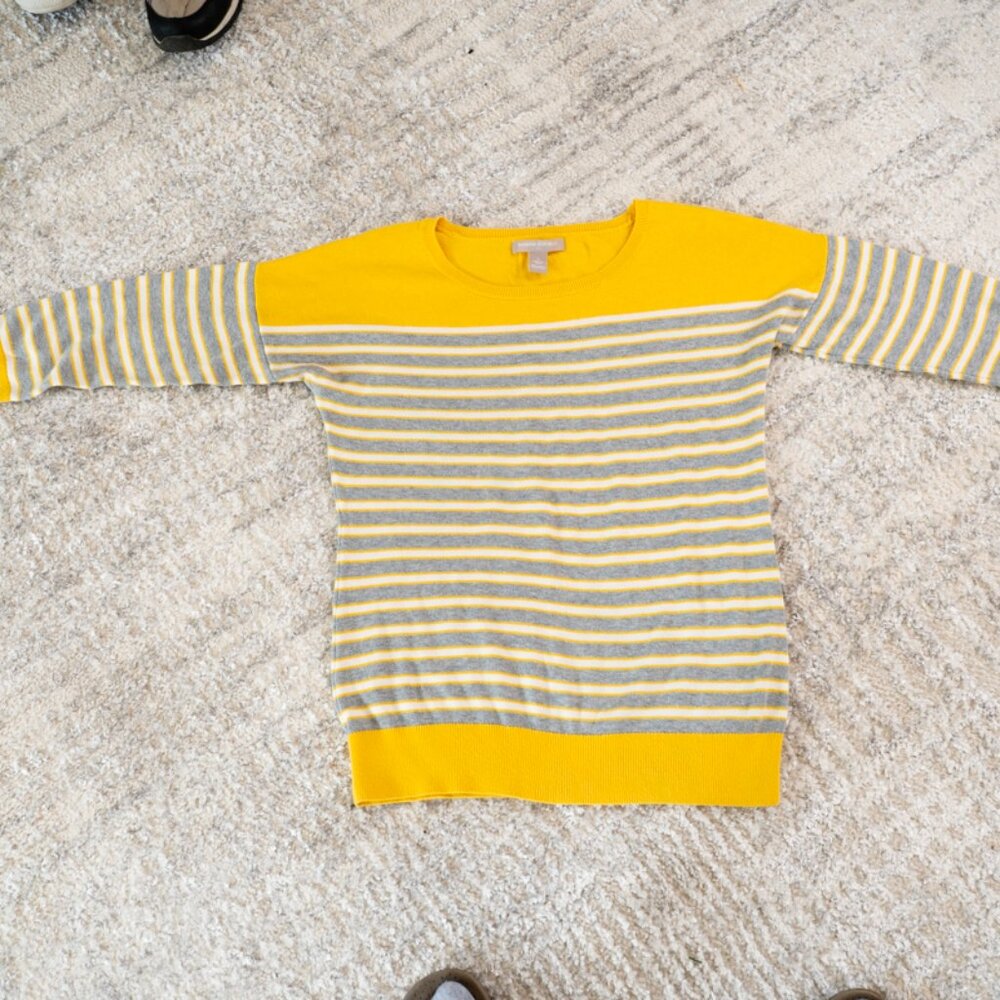 Banana Republic Striped Sweater Women's Small Yellow & Gray 3/4 Length Sleeve